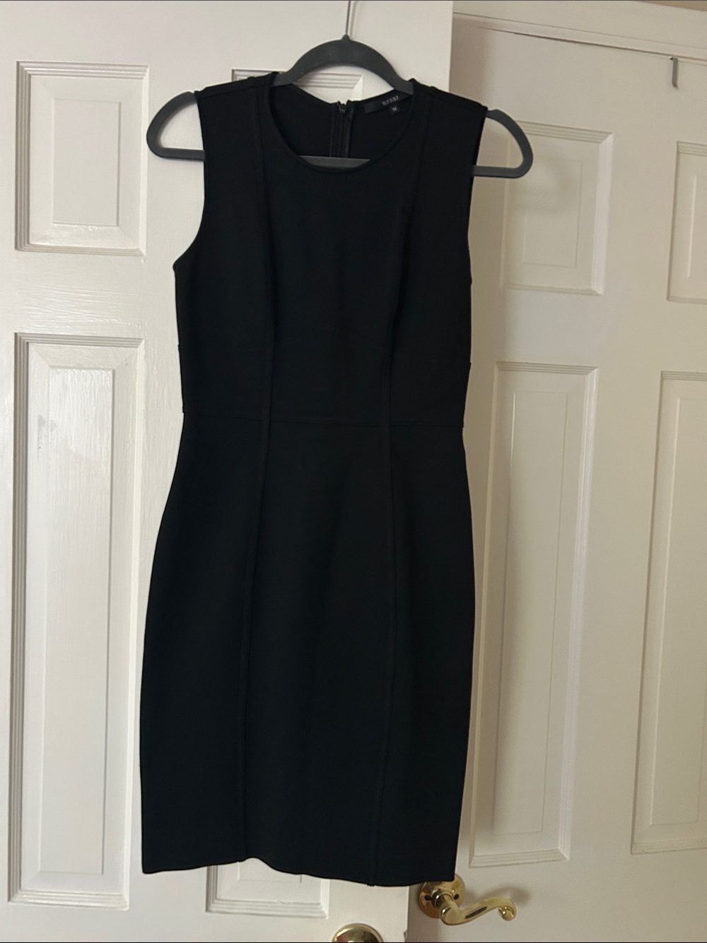 Gucci Classic Black Sleeveless Ponti Sheath Dress size M (6)